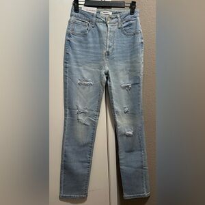 Forever 21 Light Blue The Westwood Mom Jeans Size 25